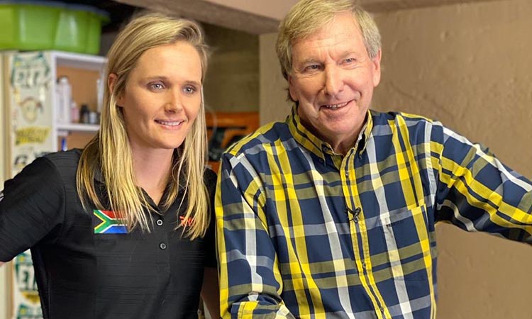 Meet the fearless #KirstenLandman - the first woman from Africa to finish the @dakar on a motorbike. This #DakarHero recovered from a terrible accident in Botswana to take on the testing terrain of Saudi Arabia on her @KTMSouthAfrica
